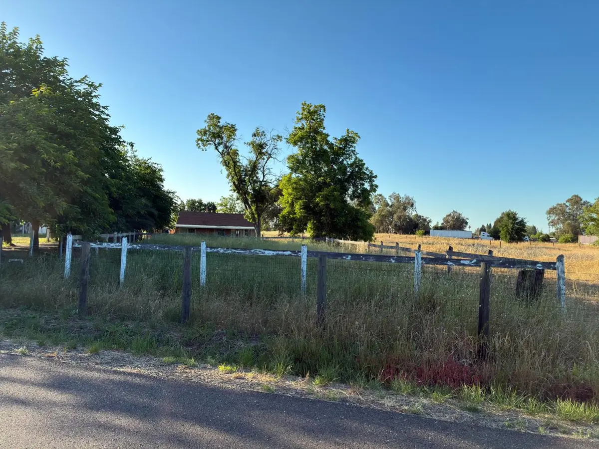 9661 Rogers Road, Sacramento, CA 95829 - #1