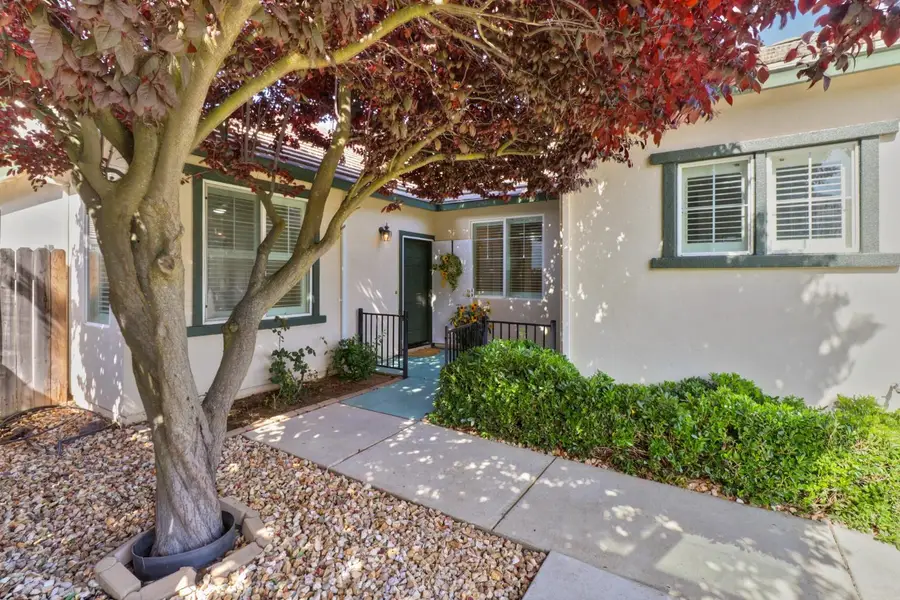 9649 Glacier Creek Way, Elk Grove, CA 95624 - #2