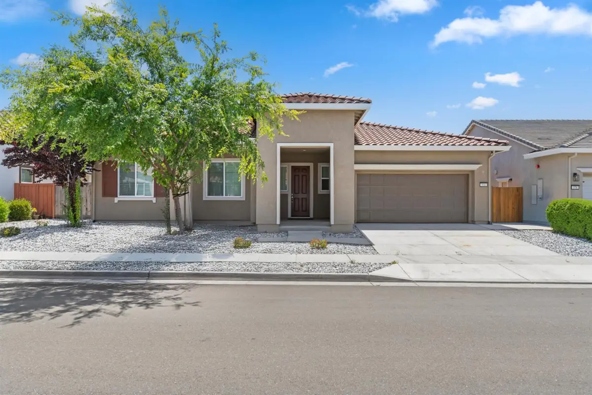 566 Albany Street, Lathrop, CA 95330 - #1