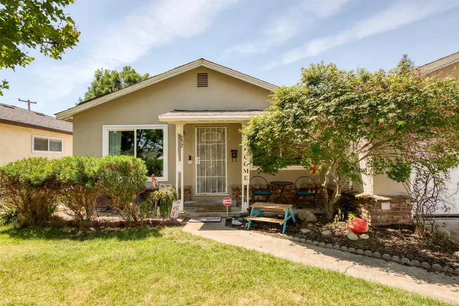 252 E Clinton Avenue, Atwater, CA 95301 - #3