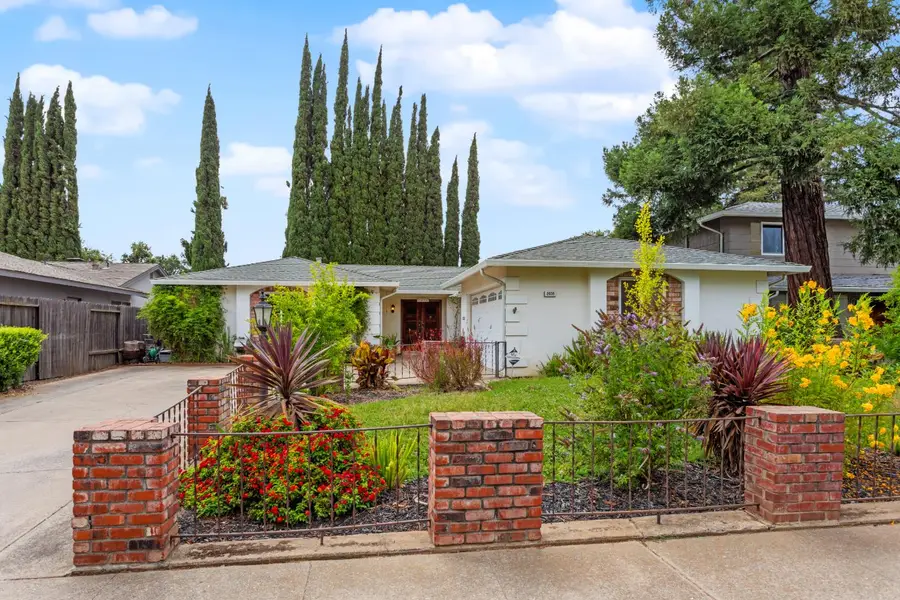 2650 Water Tree Way, Sacramento, CA 95826 - #2