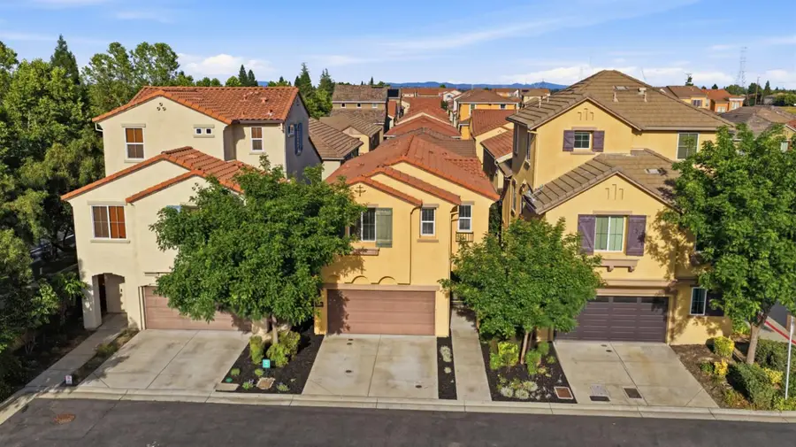 2124 Camino Real Way, Roseville, CA 95747 - #2
