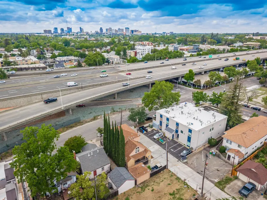 2017 30th Street, Sacramento, CA 95817 - #3