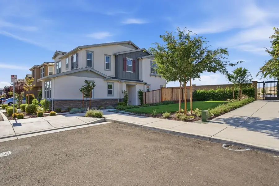 1888 Italia Way, Tracy, CA 95377 - #2