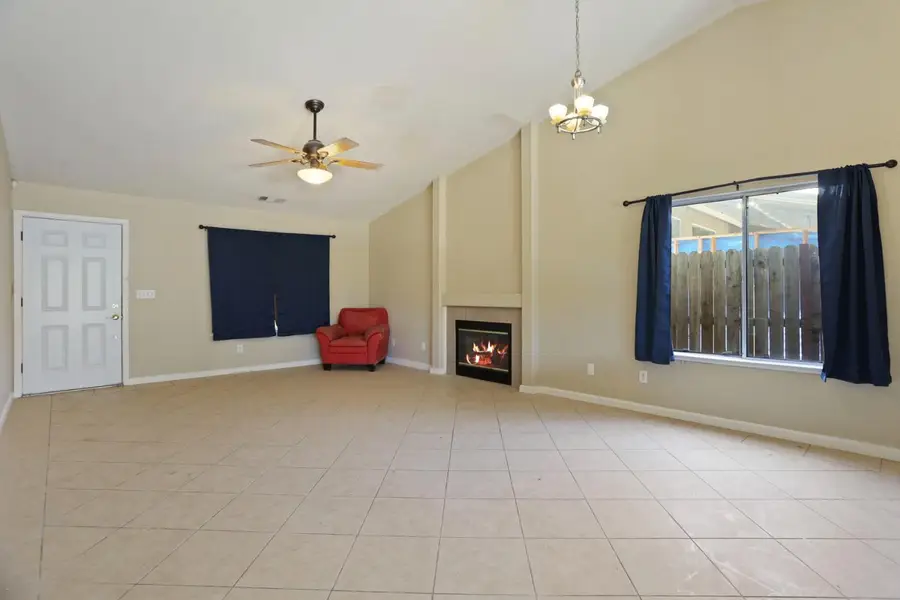 2416 S Fresno Avenue, Stockton, CA 95206 - #3
