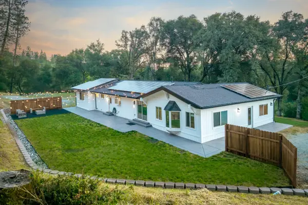 11196 Pleasant Valley Road, Penn Valley, CA 95946