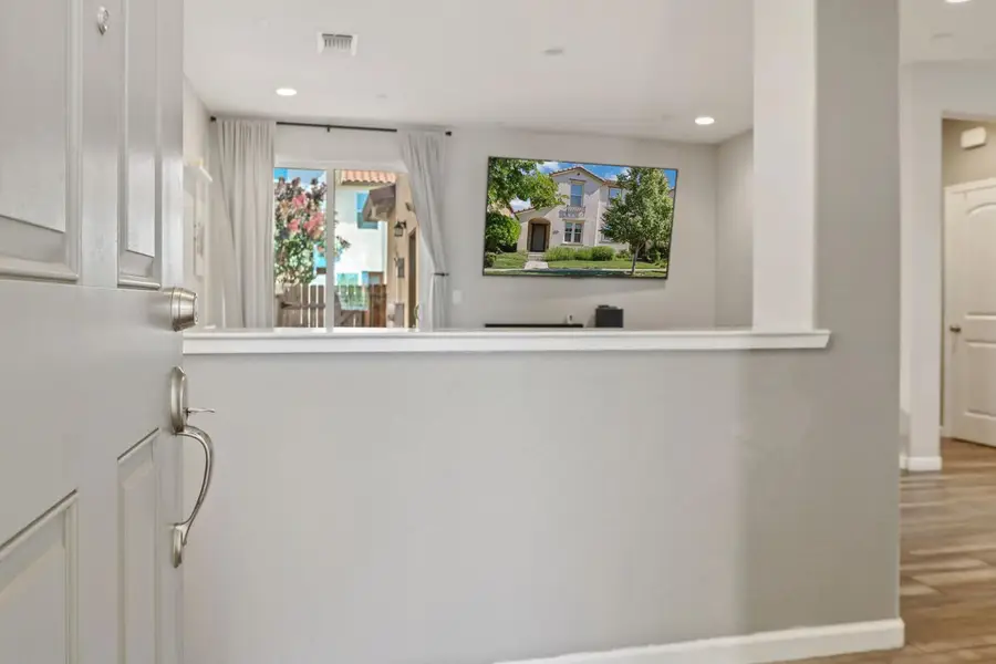 1761 N Breezy Meadow Drive, Sacramento, CA 95834 - #3