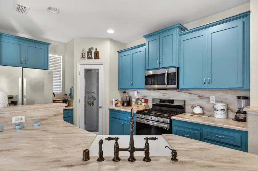 5622 Ridgepoint Drive, Antelope, CA 95843 - #2