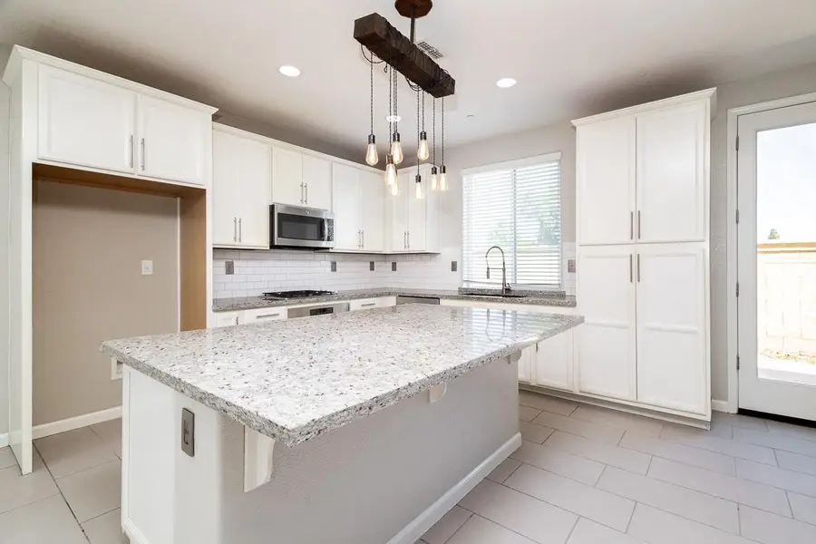 9733 Tribeca Drive, Sacramento, CA 95829 - #3