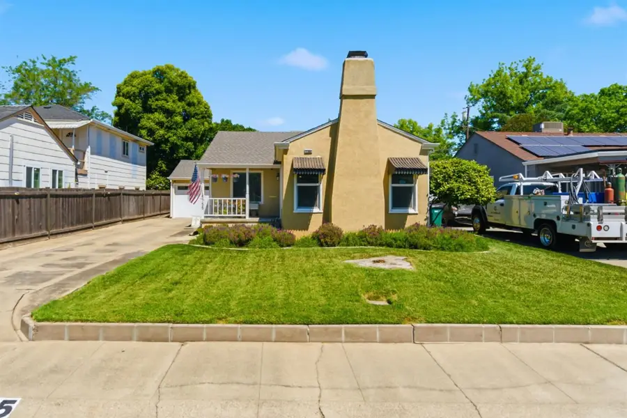 1755 Oxford Way, Stockton, CA 95204 - #2