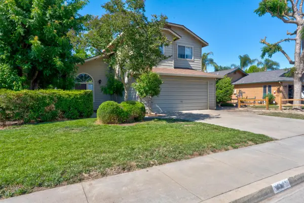 1241 Warkentin Street, Kingsburg, CA 93631