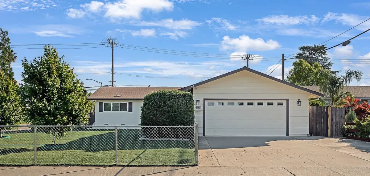 9101 Rosewood Drive, Sacramento, CA 95826 - #1