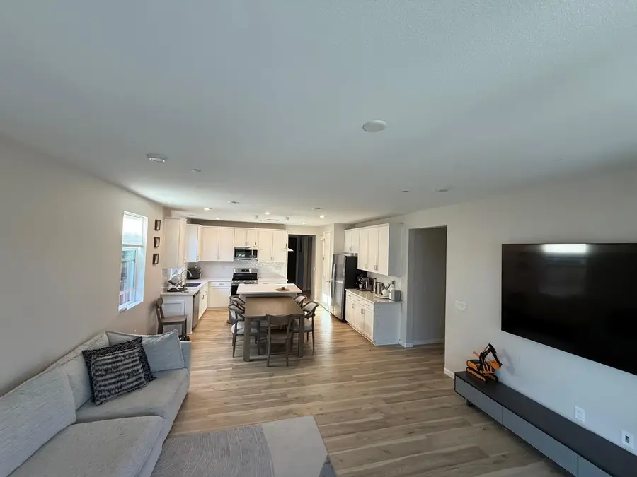 1041 Solace River Way, Roseville, CA 95747 - #3