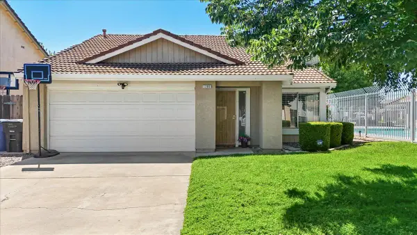 1205 Courtney Way, Modesto, CA 95358