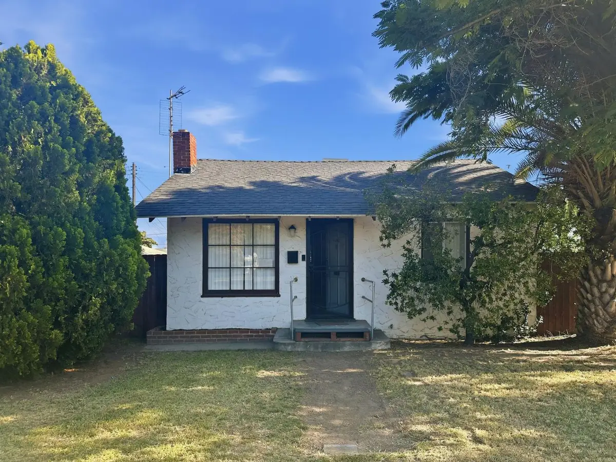1643 W Andrews Avenue, Fresno, CA 93705 - #1