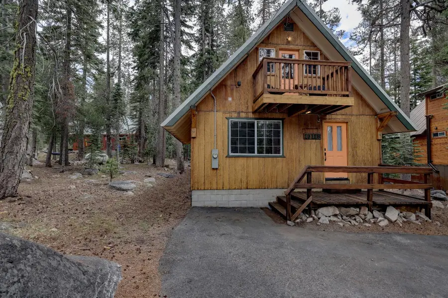 10185 Juniper Way, Soda Springs, CA 95728 - #3