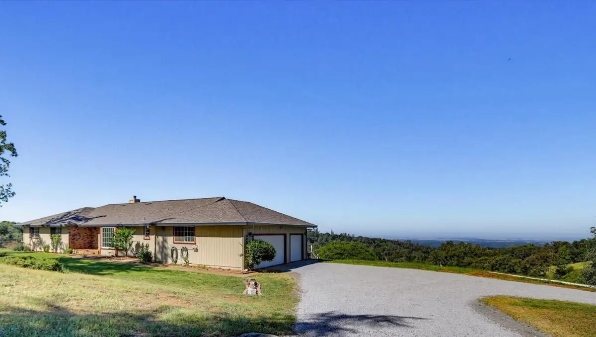 8422 Memory Lane, Auburn, CA 95603 - #1