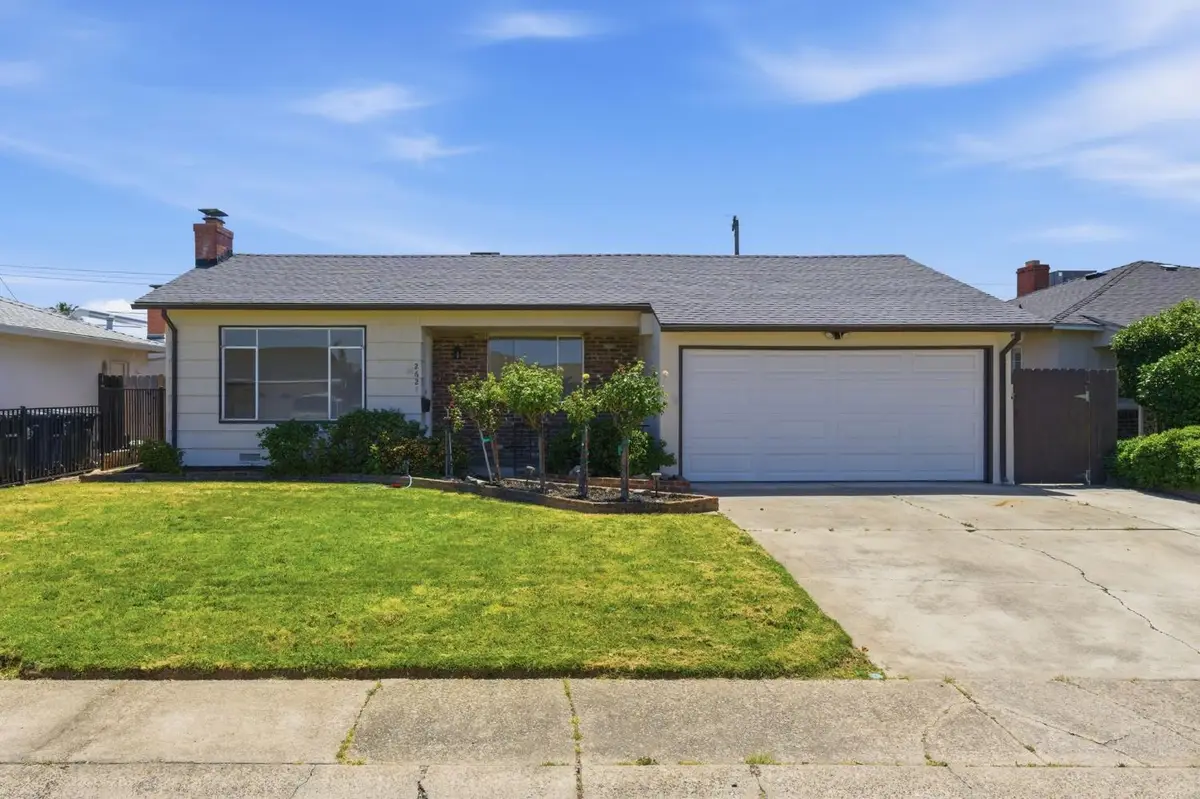 2621 Fernandez Drive, Sacramento, CA 95822 - #1