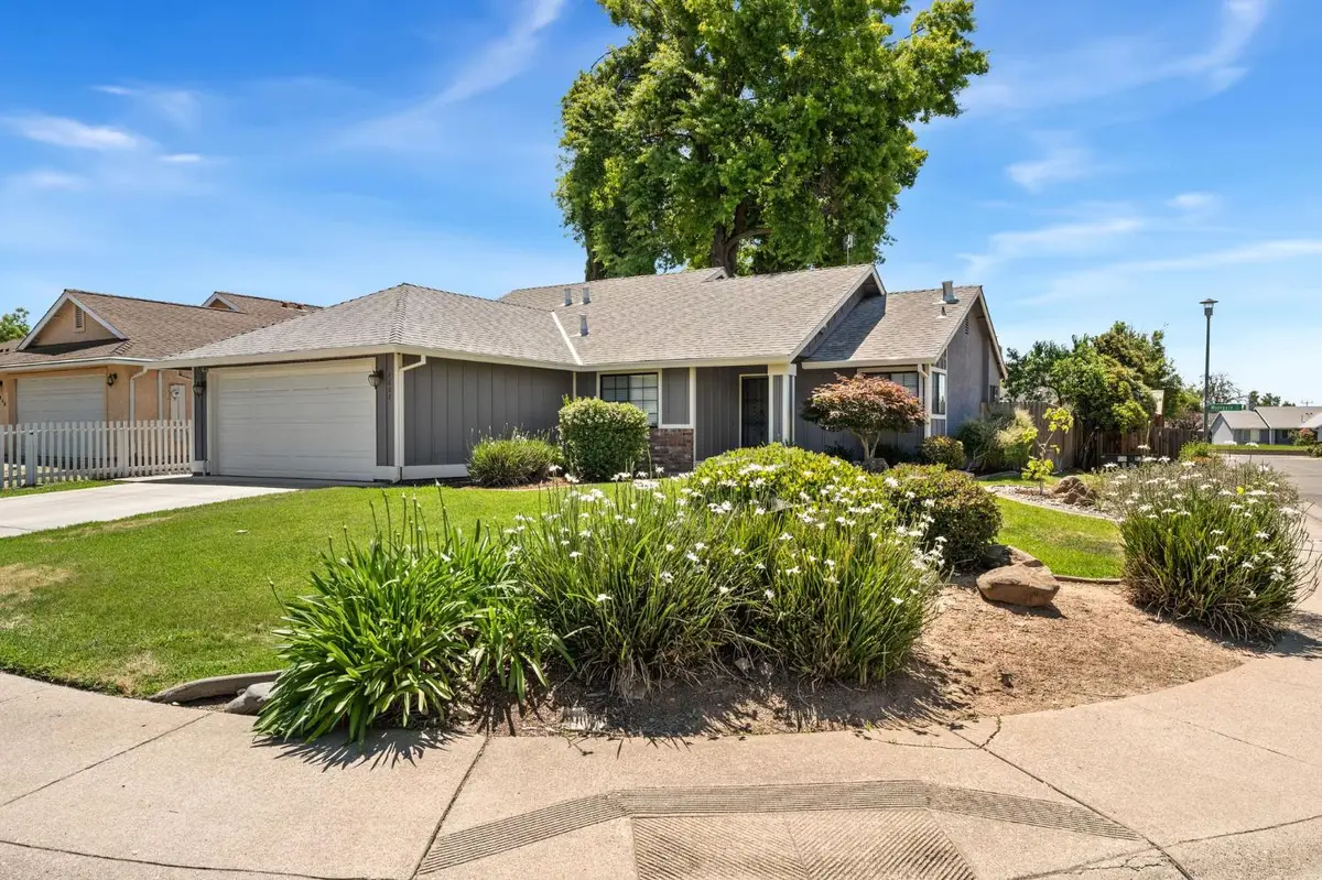 4802 Hinchman Way, Sacramento, CA 95823 - #1