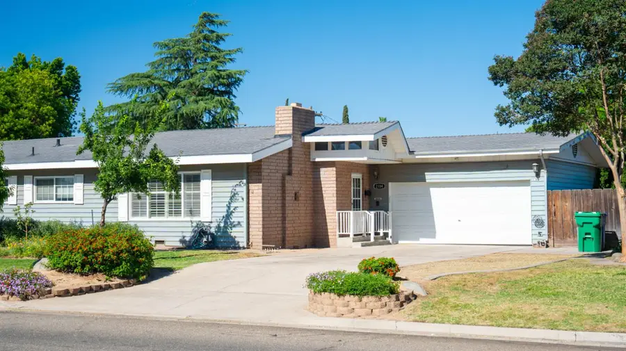 2184 Linden Street, Atwater, CA 95301 - #2