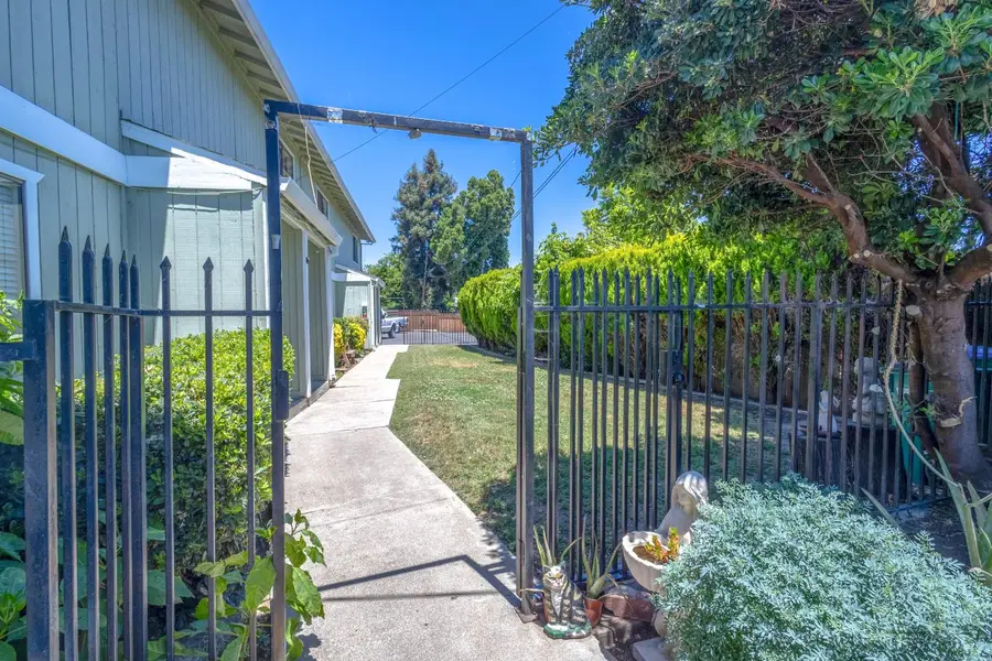3353 Telegraph Avenue, Stockton, CA 95204 - #3