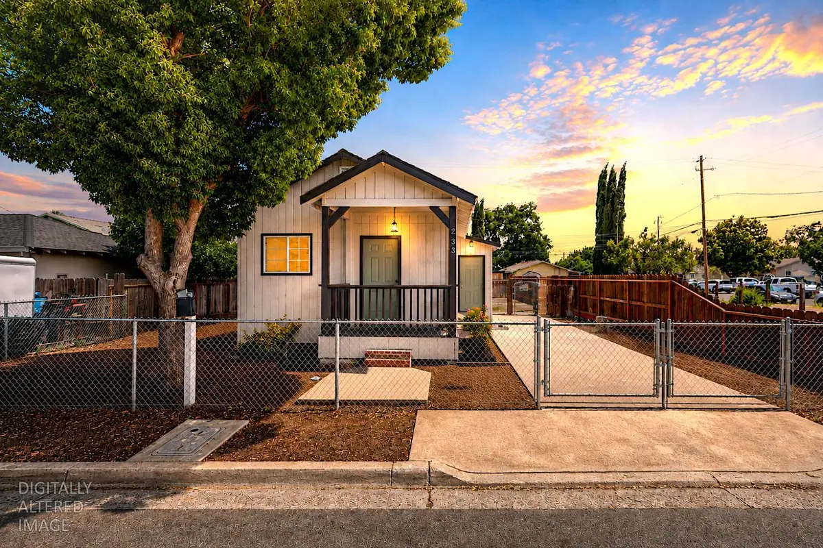 253 West Avenue, Oakdale, CA 95361 - #1