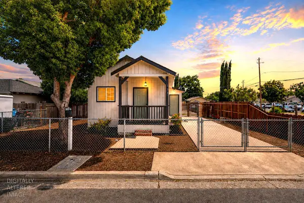 253 West Avenue, Oakdale, CA 95361