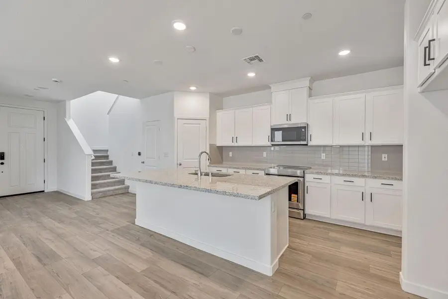 1530 N Central Parkway, Mountain House, CA 95391 - #2
