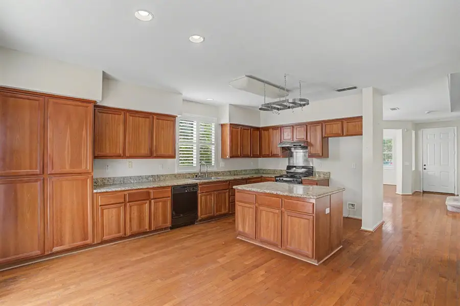 2911 Macon Drive, Sacramento, CA 95835 - #2