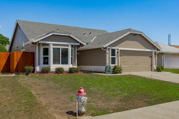 9 Graff Rig Court, Sacramento, CA 95838