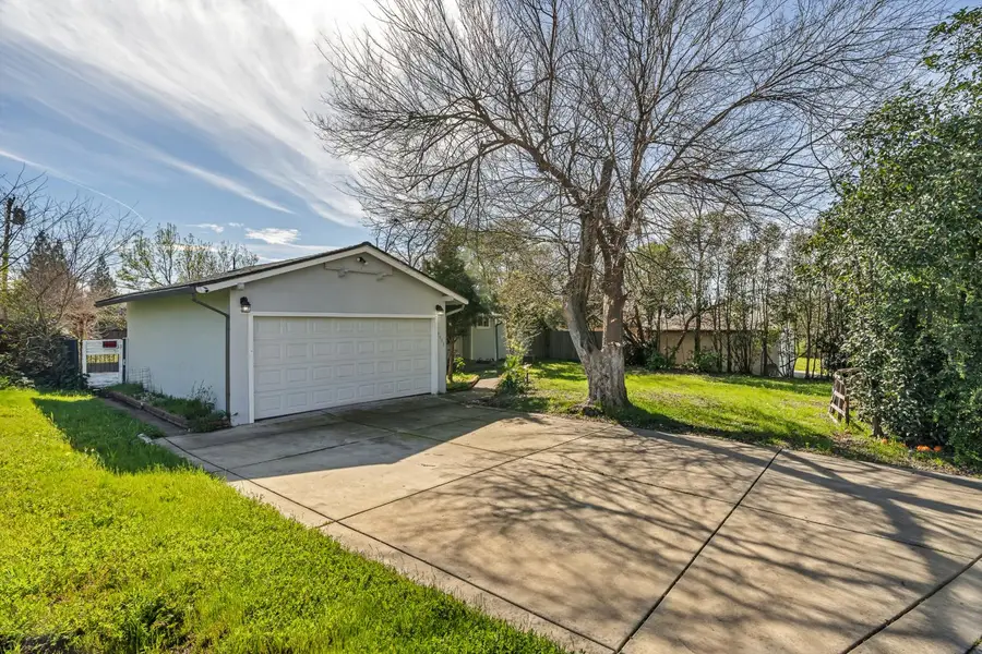 7408 Westgate Drive, Citrus Heights, CA 95610 - #2