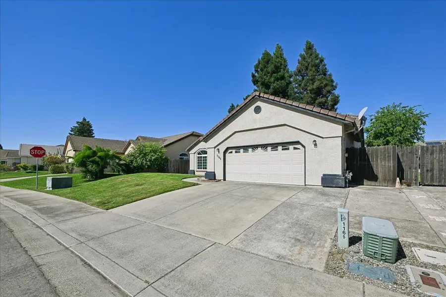 1165 Portola Valley Road, Yuba City, CA 95993 - #3