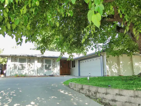 5008 Deerpark Circle, Fair Oaks, CA 95628