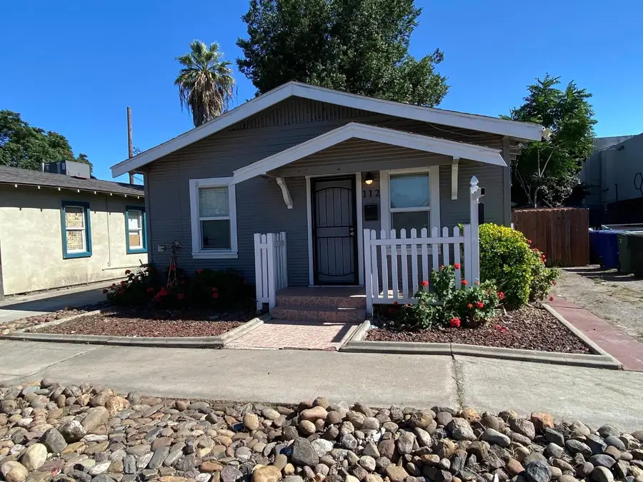 112 Almond Avenue, Modesto, CA 95354 - #2
