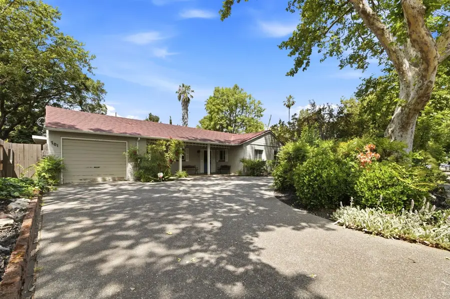 701 Oak Avenue, Davis, CA 95616 - #2