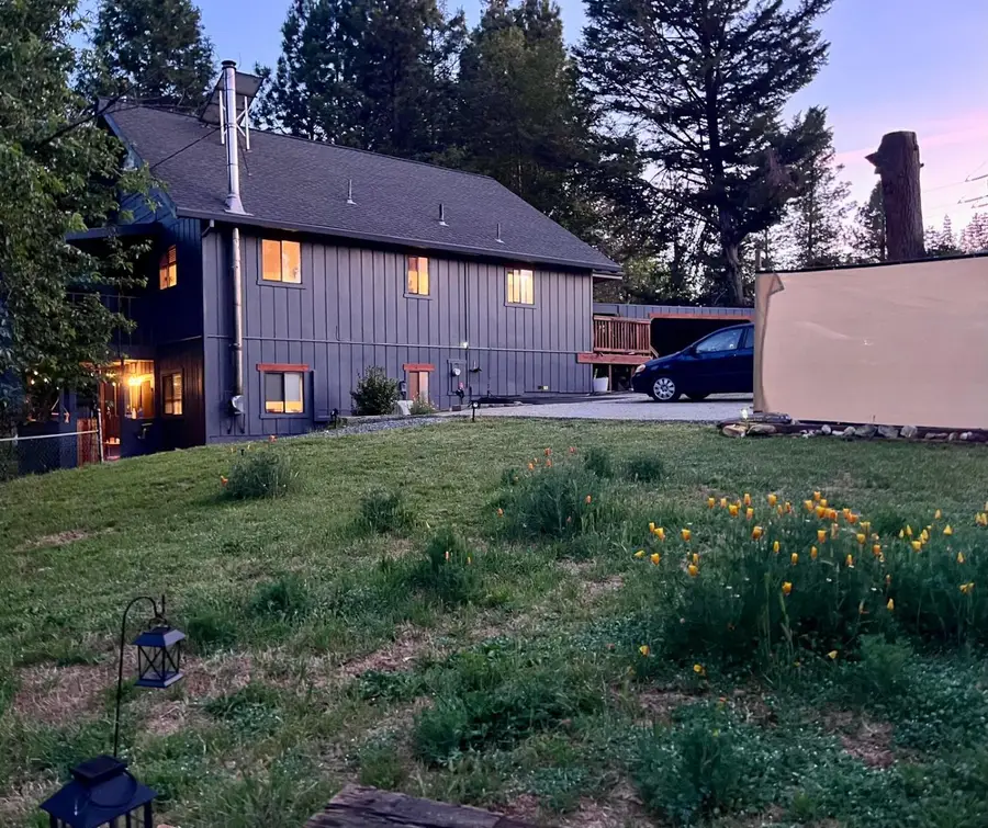518 Whiting Street, Grass Valley, CA 95945 - #3