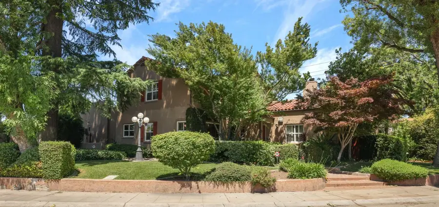 949 S Country Club Boulevard, Stockton, CA 95204 - #2