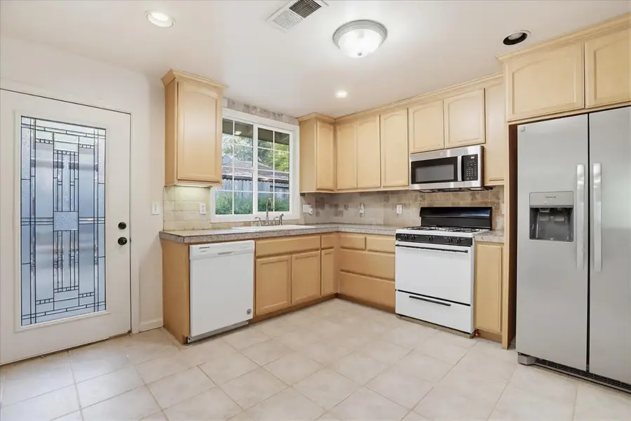 595 Packard Drive, Grass Valley, CA 95945 - #2