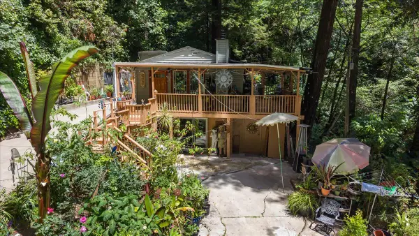 733 Browns Valley Road, Watsonville, CA 95076