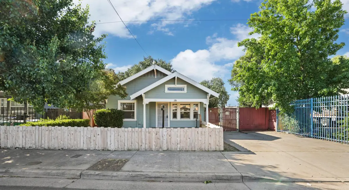 2126 E Fremont Street, Stockton, CA 95205 - #1