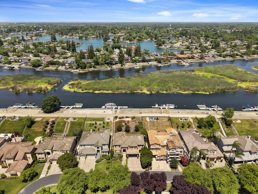 6153 Riverbank Circle, Stockton, CA 95219 - #2