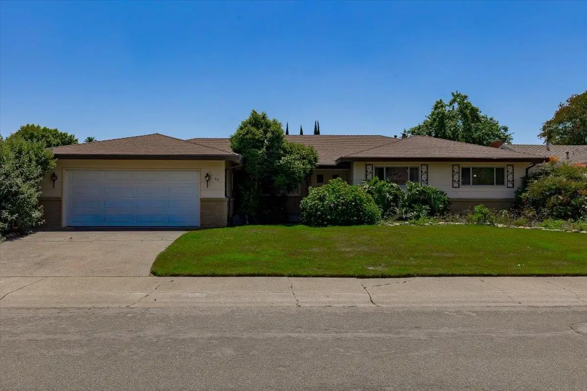 69 Springbrook Circle, Sacramento, CA 95831 - #1