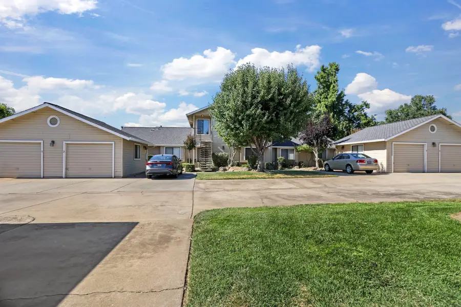 1918 S Mills Avenue #3, Lodi, CA 95242 - #3