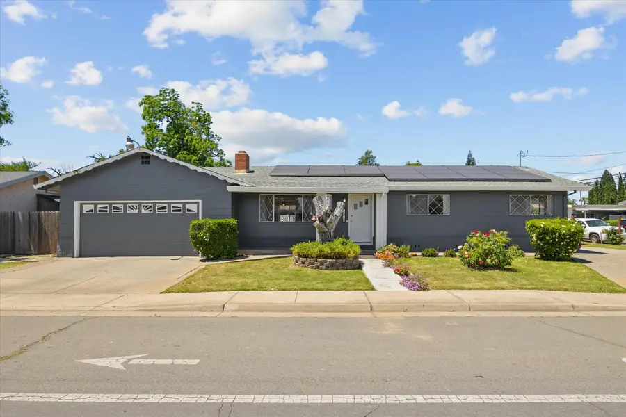 1516 Gray Avenue, Yuba City, CA 95991 - #3