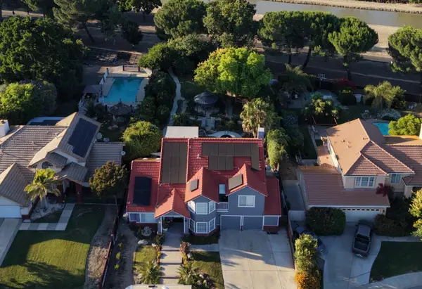 416 Crescent Drive, Los Banos, CA 93635