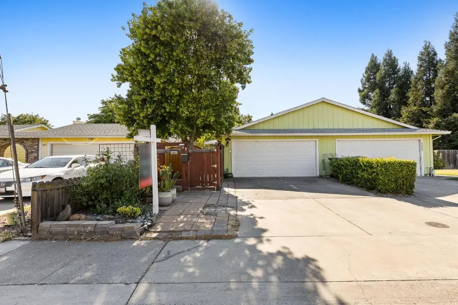 3006 53rd Street, Sacramento, CA 95820 - #2