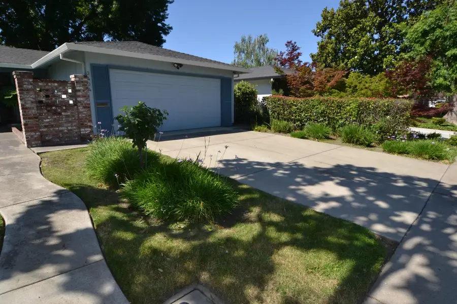 3434 Five Mile Drive, Stockton, CA 95219 - #3