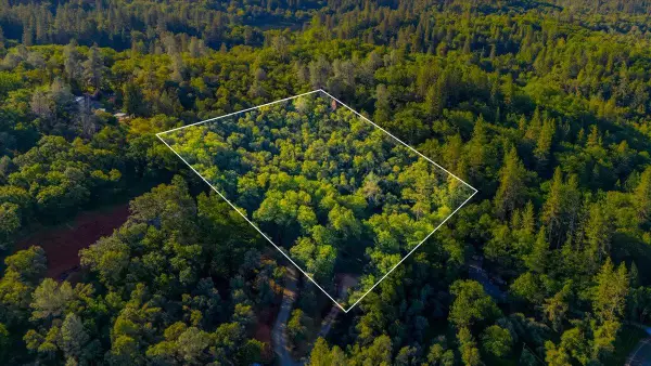 16095 Auburn Road, Grass Valley, CA 95949