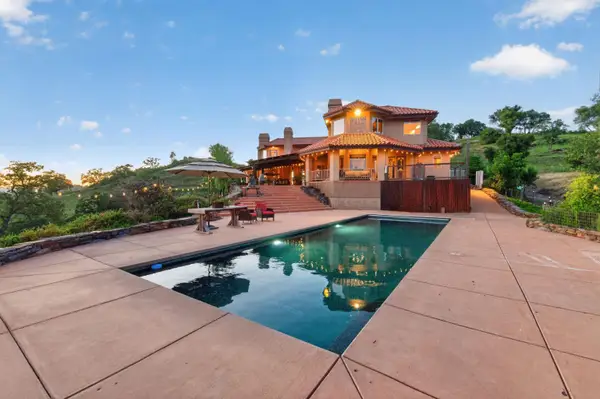 7570 Airola Road, Vallecito, CA 95251