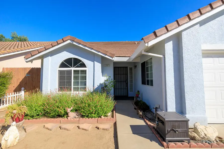 1201 Crater Avenue, Modesto, CA 95351 - #3